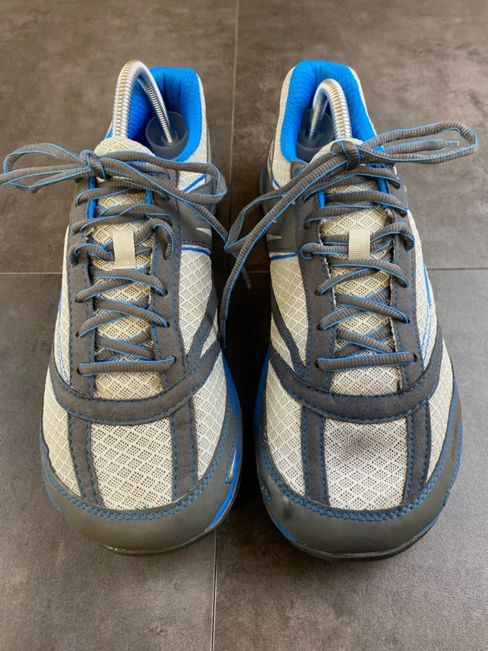 Altra breathable mesh